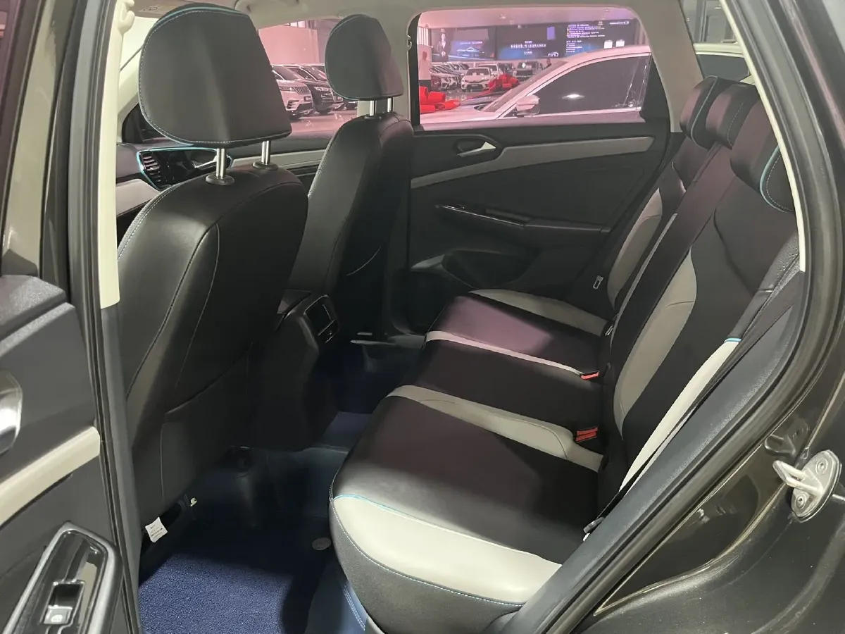 2022 Jetta VS5 1.4T 150HP L4 6AT,autocango,china used car exporter,china ev exporter,chinese used car exporter,chinese used ev exporter