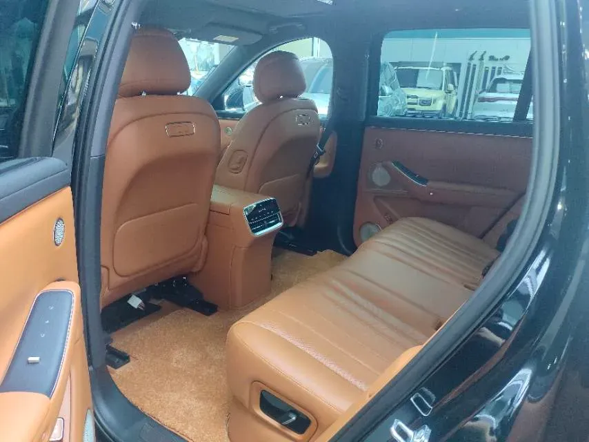 2026 AITO AITO M7 REEV 160HP REEV,autocango,china used car exporter,china ev exporter,chinese used car exporter,chinese used ev exporter