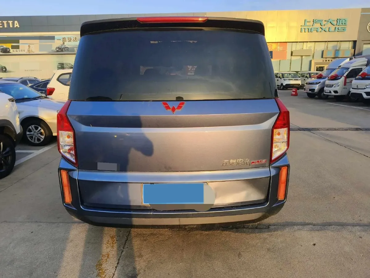 2019 Venucia M50V 1.5L 112HP L4 5MT,autocango,china used car exporter,china ev exporter,chinese used car exporter,chinese used ev exporter