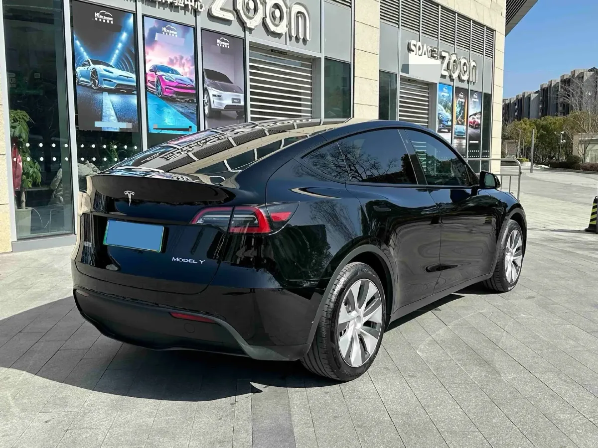 2022 Tesla Model Y BEV 60KWH,autocango,china used car exporter,china ev exporter,chinese used car exporter,chinese used ev exporter
