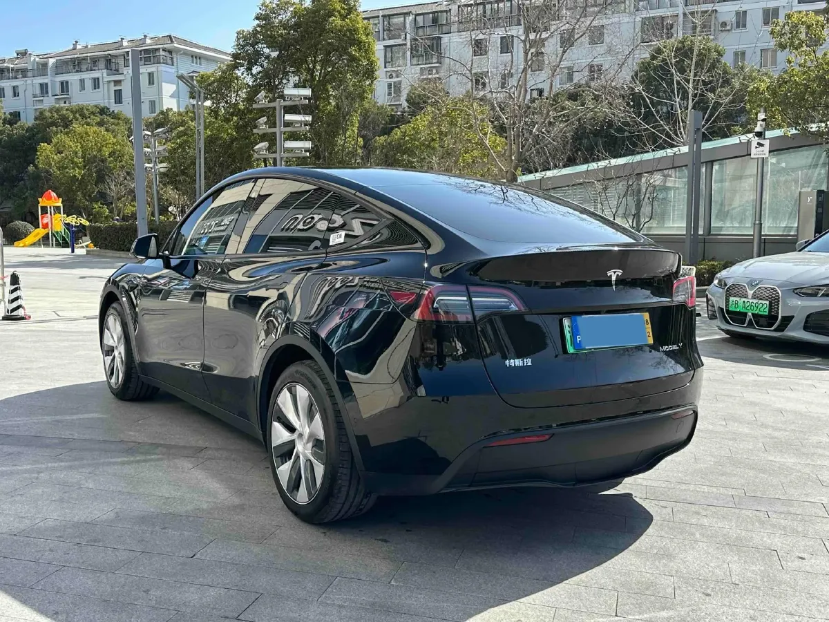 2022 Tesla Model Y BEV 60KWH,autocango,china used car exporter,china ev exporter,chinese used car exporter,chinese used ev exporter