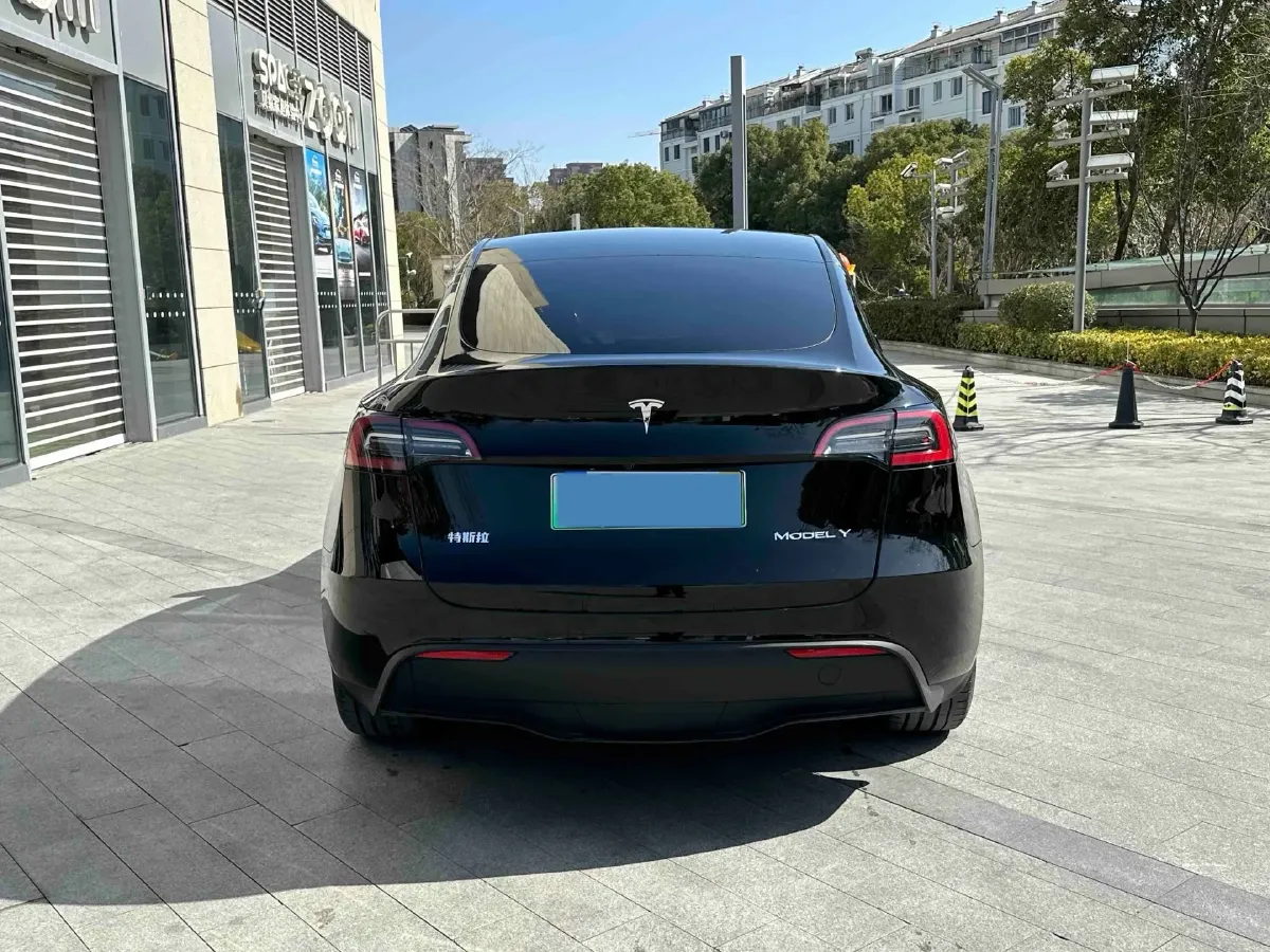 2022 Tesla Model Y BEV 60KWH,autocango,china used car exporter,china ev exporter,chinese used car exporter,chinese used ev exporter