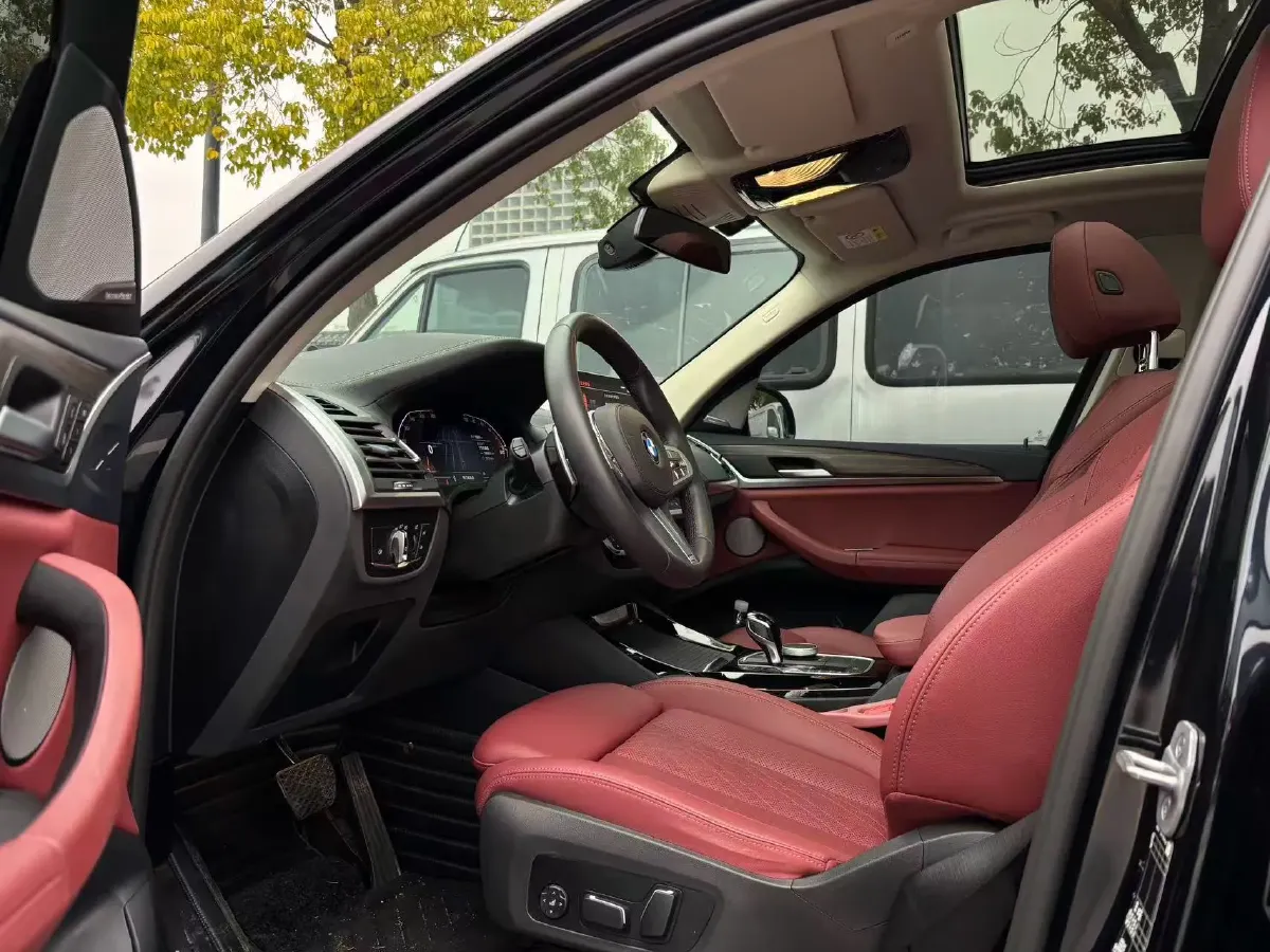 2023 BMW X3 2.0T 245HP L4 8AT,autocango,china used car exporter,china ev exporter,chinese used car exporter,chinese used ev exporter