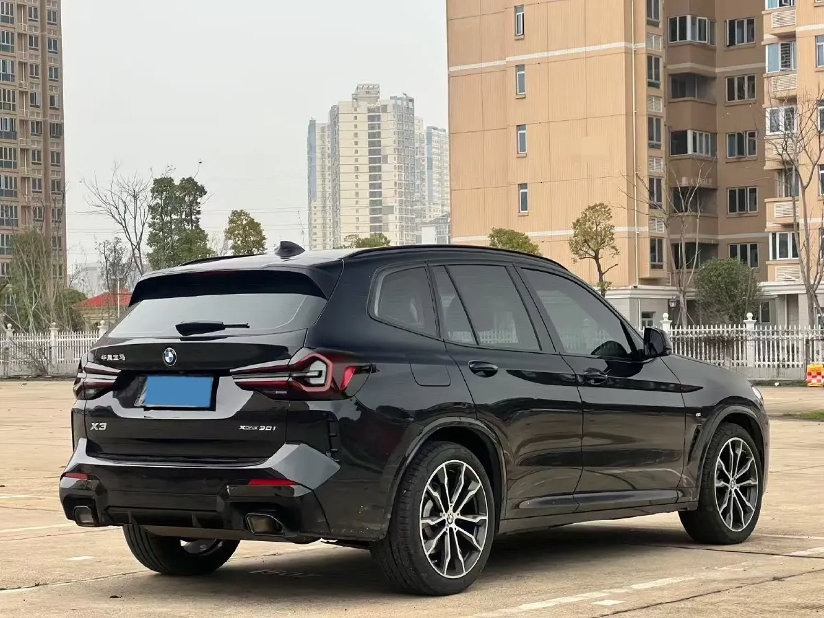 2023 BMW X3 2.0T 245HP L4 8AT,autocango,china used car exporter,china ev exporter,chinese used car exporter,chinese used ev exporter