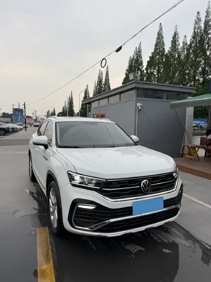 2020 Volkswagen Tayron X 2.0T 186HP L4 7DCT,autocango,china used car exporter,china ev exporter,chinese used car exporter,chinese used ev exporter