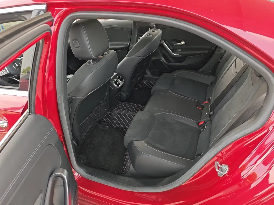 2021 Mercedes-Benz A Class 1.3T 163HP L4 7DCT,autocango,china used car exporter,china ev exporter,chinese used car exporter,chinese used ev exporter