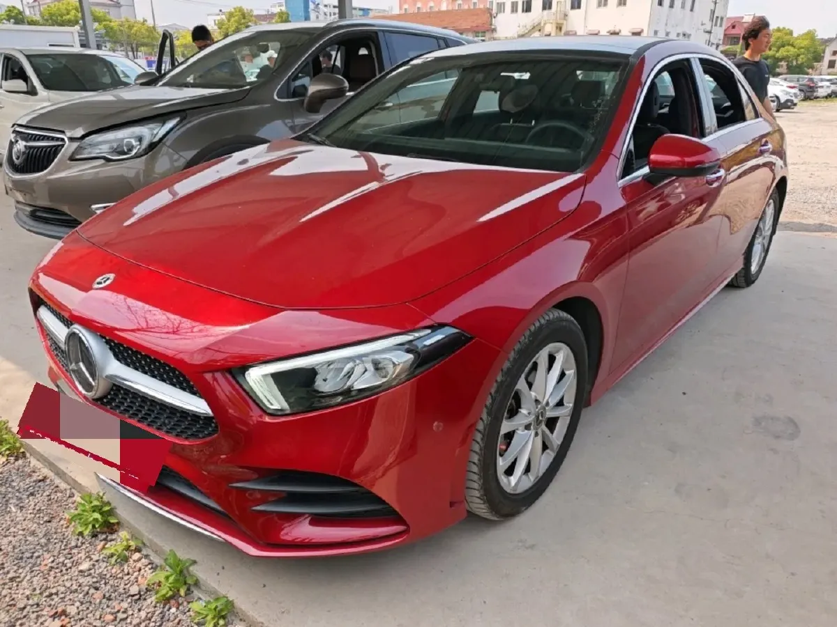 2021 Mercedes-Benz A Class 1.3T 163HP L4 7DCT,autocango,china used car exporter,china ev exporter,chinese used car exporter,chinese used ev exporter