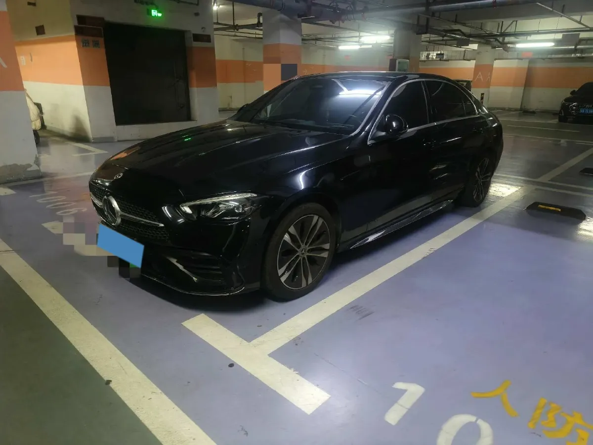 2024 Mercedes-Benz C Class 2.0T 204HP L4 9AT PHEV 25.4KWH,autocango,china used car exporter,china ev exporter,chinese used car exporter,chinese used ev exporter