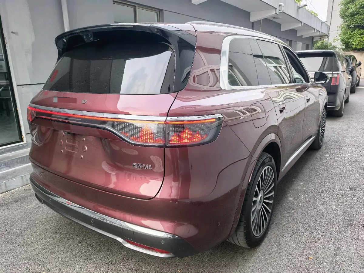 2025 AITO AITO M8 REEV 160HP REEV 53.4KWH,autocango,china used car exporter,china ev exporter,chinese used car exporter,chinese used ev exporter