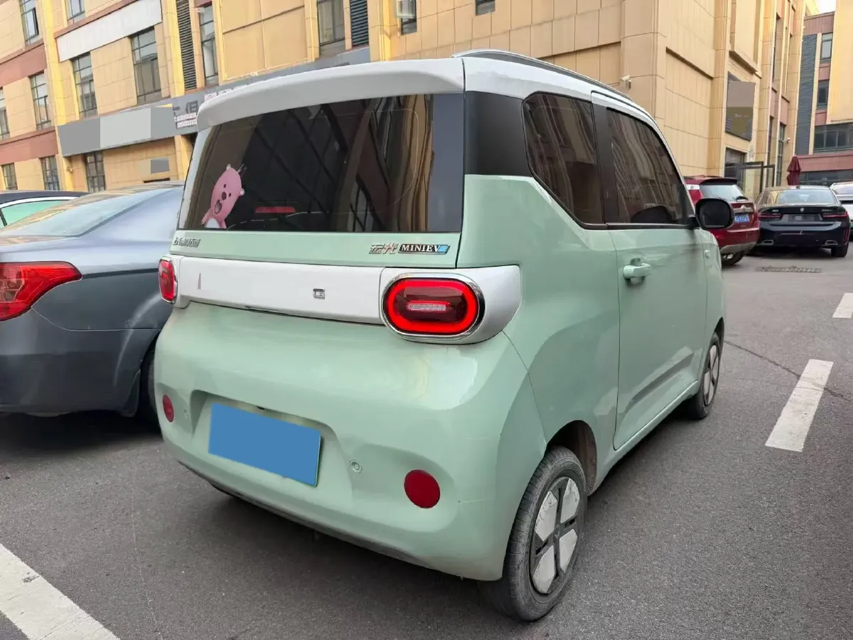 2024 WuLing HongGuang MINI EV BEV 17.3KWH,autocango,china used car exporter,china ev exporter,chinese used car exporter,chinese used ev exporter