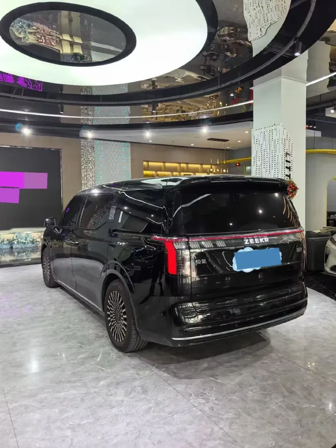 2024 Zeekr 009 BEV 108KWH,autocango,china used car exporter,china ev exporter,chinese used car exporter,chinese used ev exporter