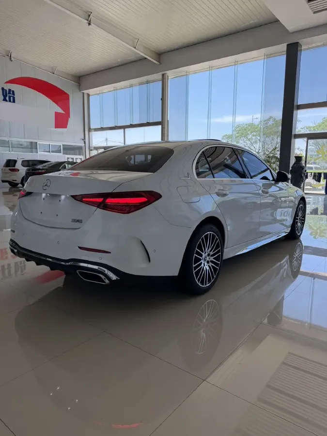 2023 Mercedes-Benz C Class 1.5T 170HP L4 9AT,autocango,china used car exporter,china ev exporter,chinese used car exporter,chinese used ev exporter