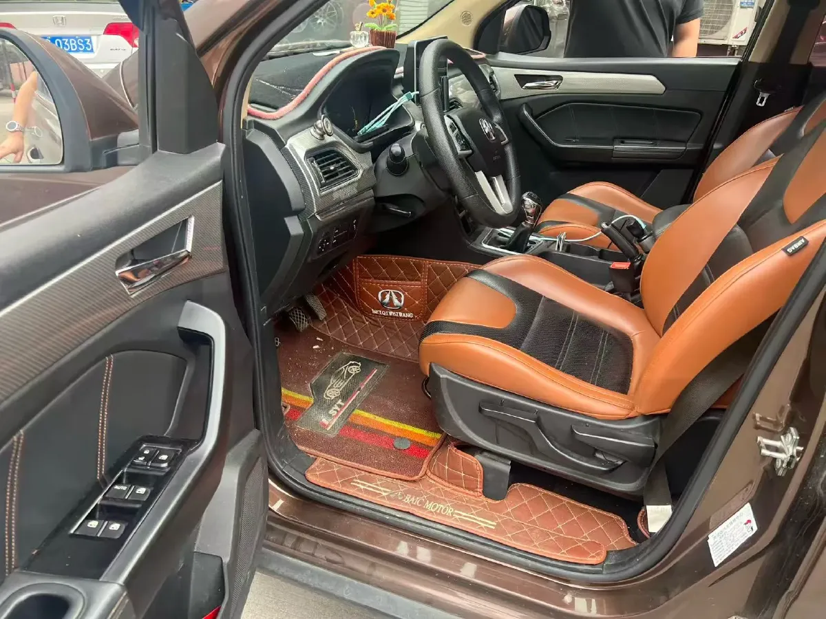 2017 BAIC WeiWang M50F 1.5L 116HP L4 5MT,autocango,china used car exporter,china ev exporter,chinese used car exporter,chinese used ev exporter