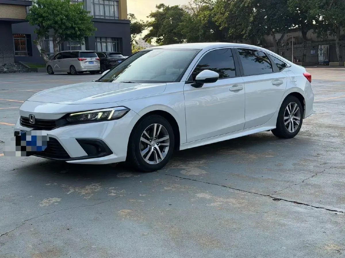 2022 Honda Civic 1.5T 182HP L4 CVT,autocango,china used car exporter,china ev exporter,chinese used car exporter,chinese used ev exporter