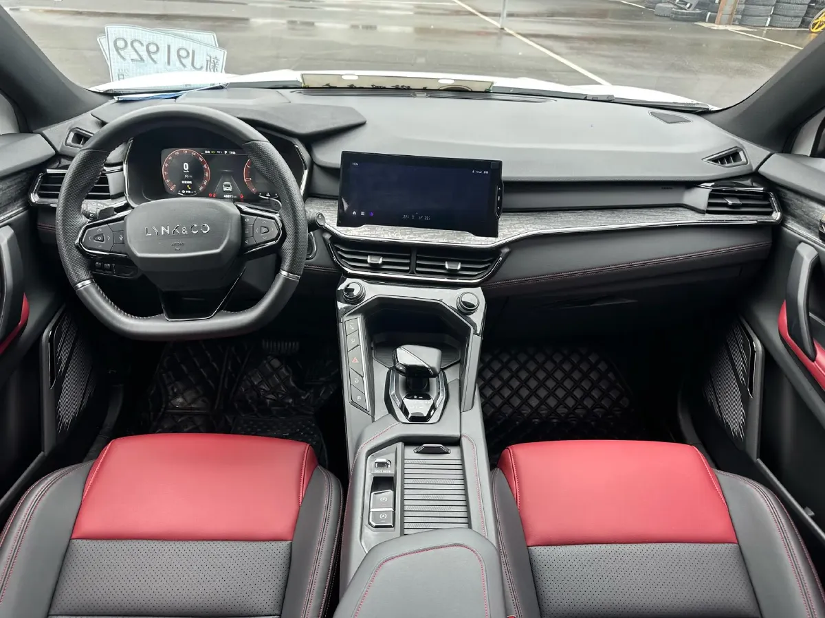 2020 LYNK&CO 06 1.5T 177HP L3 7DCT,autocango,china used car exporter,china ev exporter,chinese used car exporter,chinese used ev exporter