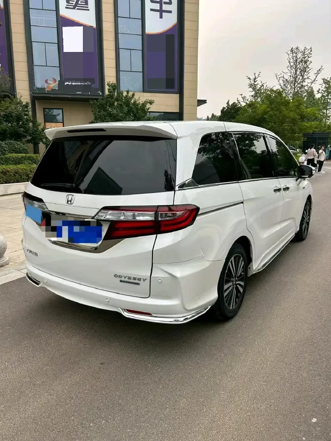 2019 Honda Odyssey 2.0L 146HP L4 E-CVT Hybrid,autocango,china used car exporter,china ev exporter,chinese used car exporter,chinese used ev exporter