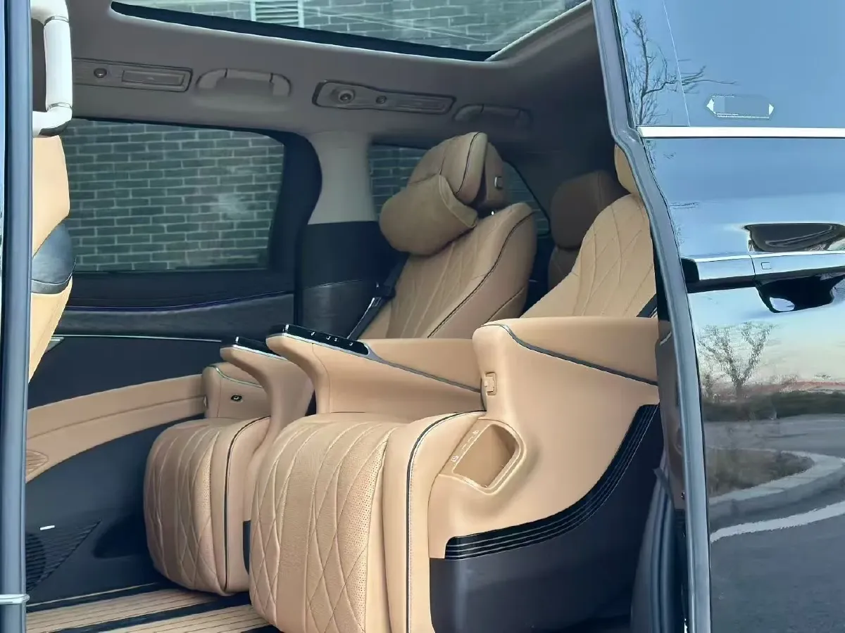 2024 Denza D9 1.5T 139HP L4 E-CVT PHEV 40KWH,autocango,china used car exporter,china ev exporter,chinese used car exporter,chinese used ev exporter