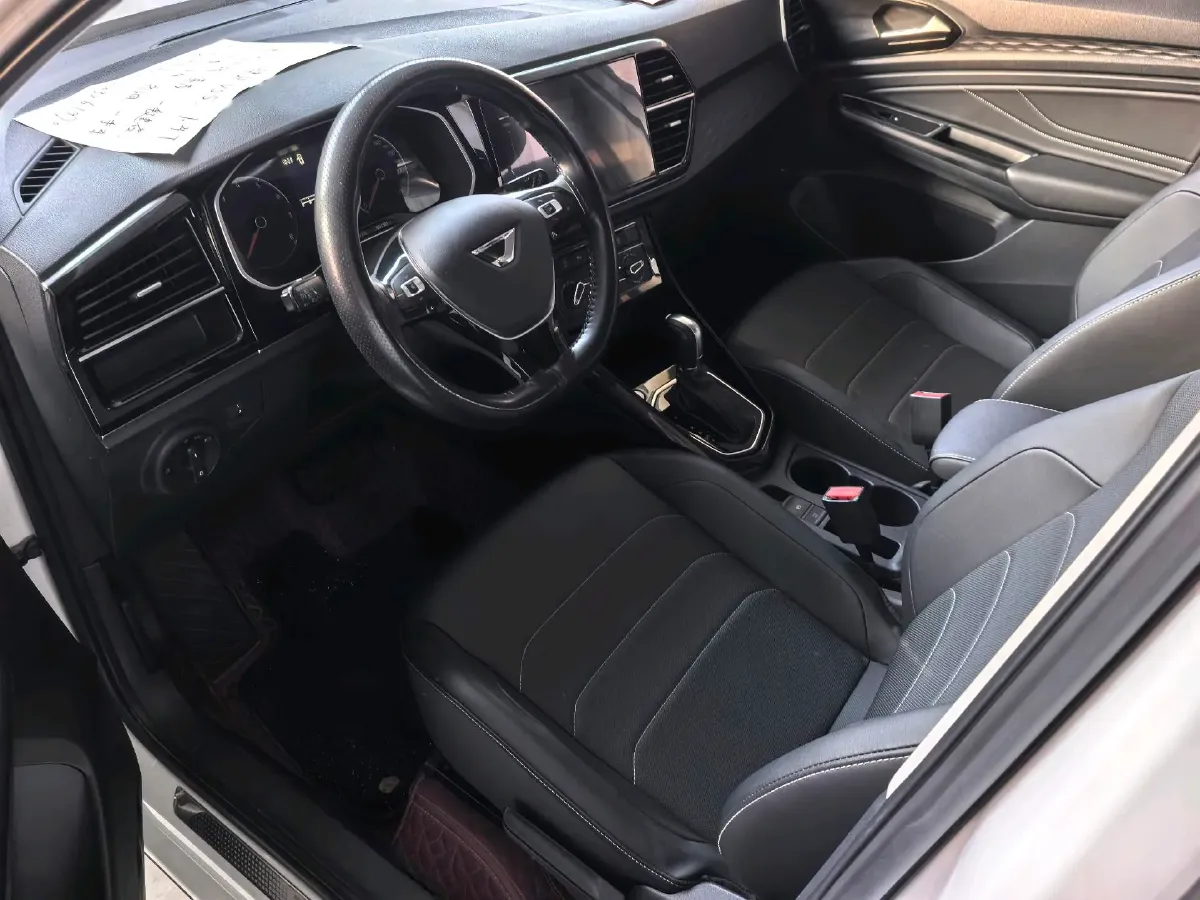 2022 Jetta VS5 1.4T 150HP L4 6AT,autocango,china used car exporter,china ev exporter,chinese used car exporter,chinese used ev exporter