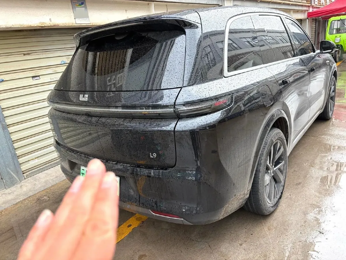 2023 Li L8 Range Extended 154HP REEV 40.9KWH,autocango,china used car exporter,china ev exporter,chinese used car exporter,chinese used ev exporter