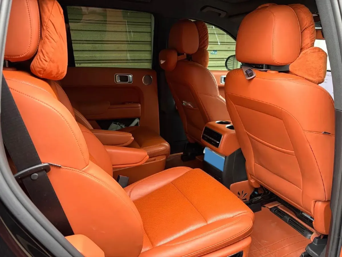 2023 Li L8 Range Extended 154HP REEV 40.9KWH,autocango,china used car exporter,china ev exporter,chinese used car exporter,chinese used ev exporter