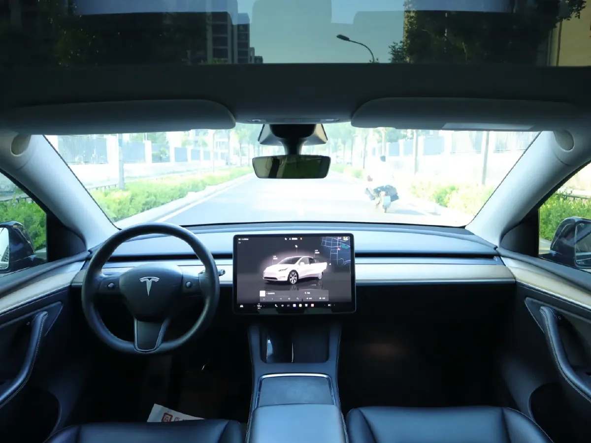 2022 Tesla Model Y BEV 60KWH,autocango,china used car exporter,china ev exporter,chinese used car exporter,chinese used ev exporter