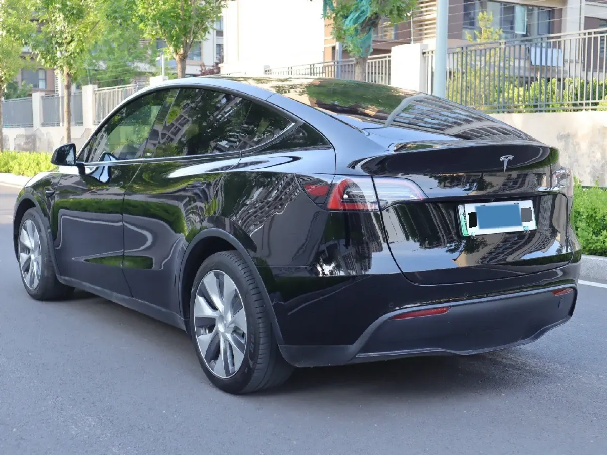 2022 Tesla Model Y BEV 60KWH,autocango,china used car exporter,china ev exporter,chinese used car exporter,chinese used ev exporter