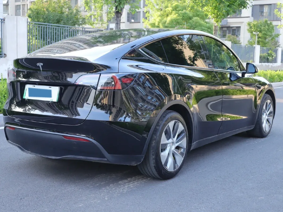2022 Tesla Model Y BEV 60KWH,autocango,china used car exporter,china ev exporter,chinese used car exporter,chinese used ev exporter