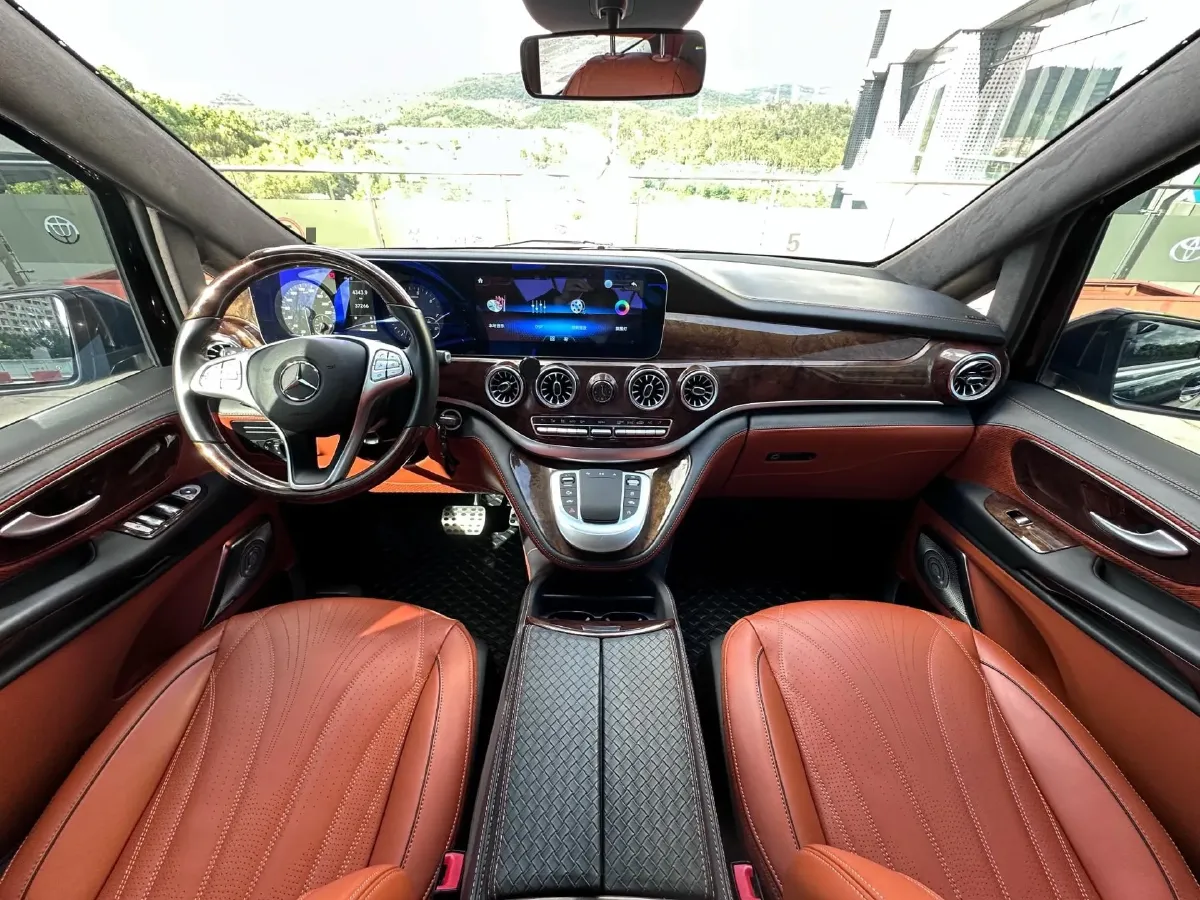 2023 Mercedes-Benz Vito 2.0T 211HP L4 9AT,autocango,china used car exporter,china ev exporter,chinese used car exporter,chinese used ev exporter