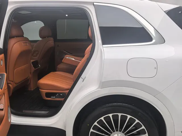 2026 AITO AITO M7 REEV 160HP REEV,autocango,china used car exporter,china ev exporter,chinese used car exporter,chinese used ev exporter
