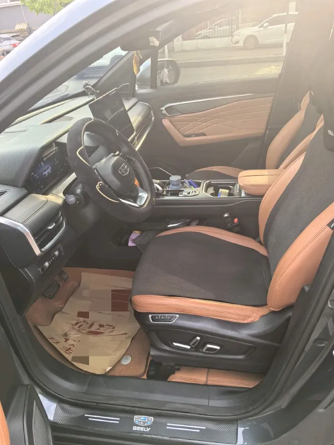 2024 Geely Okavango L 2.0T 218HP L4 7DCT,autocango,china used car exporter,china ev exporter,chinese used car exporter,chinese used ev exporter