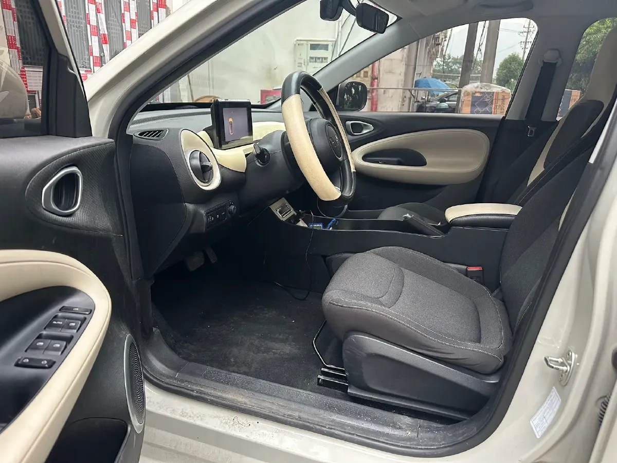 2023 WuLing BinGuo BEV 17.3KWH,autocango,china used car exporter,china ev exporter,chinese used car exporter,chinese used ev exporter
