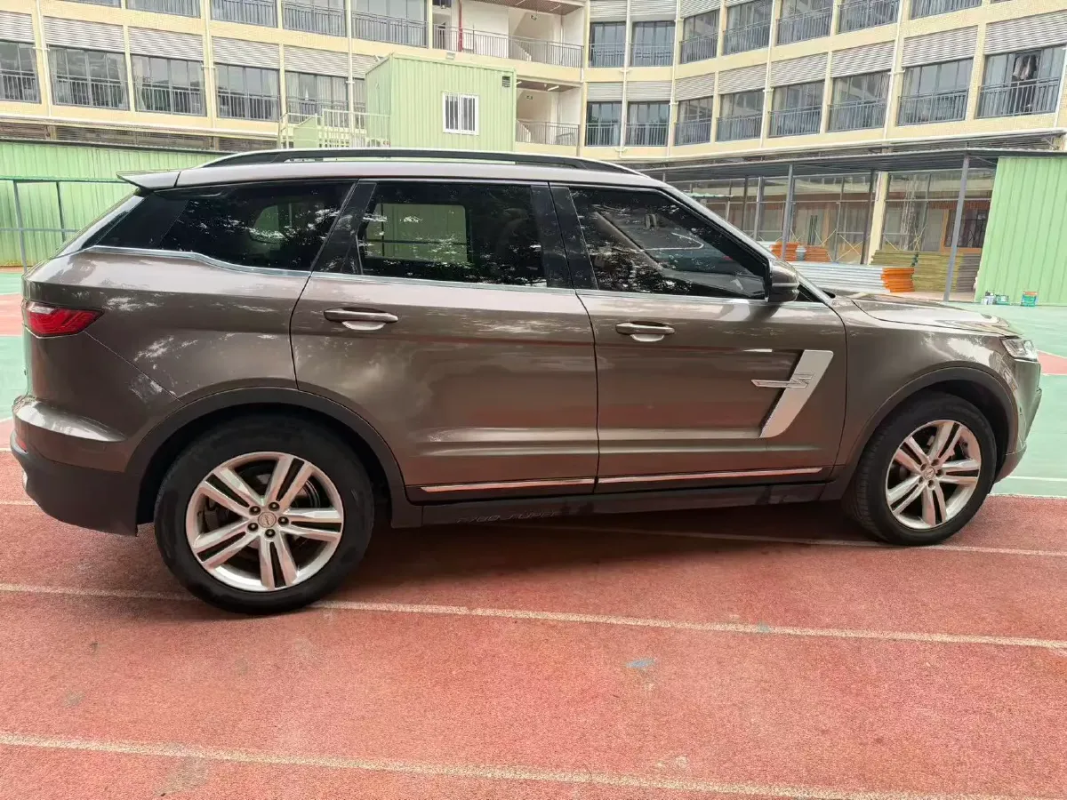 2017 Zotye T700 1.8T 177HP L4 6DCT,autocango,china used car exporter,china ev exporter,chinese used car exporter,chinese used ev exporter