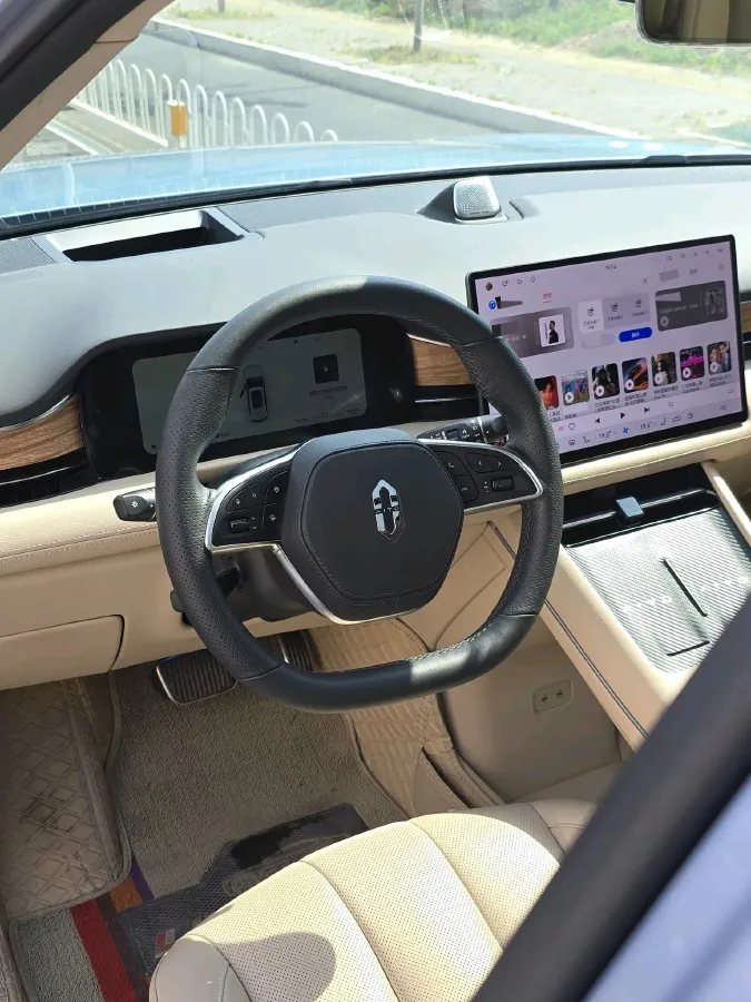 2022 Volvo S60 2.0T 197HP L4 8AT,autocango,china used car exporter,china ev exporter,chinese used car exporter,chinese used ev exporter