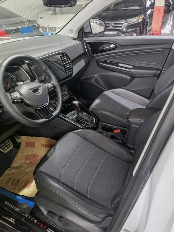 2021 Jetta VS7 1.4T 150HP L4 6AT,autocango,china used car exporter,china ev exporter,chinese used car exporter,chinese used ev exporter