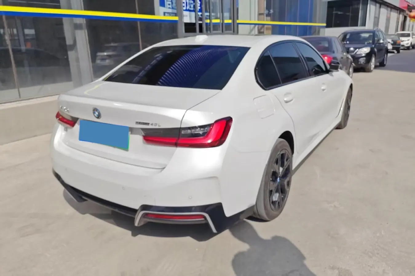 2023 BMW i3 BEV 79.05KWH,autocango,china used car exporter,china ev exporter,chinese used car exporter,chinese used ev exporter