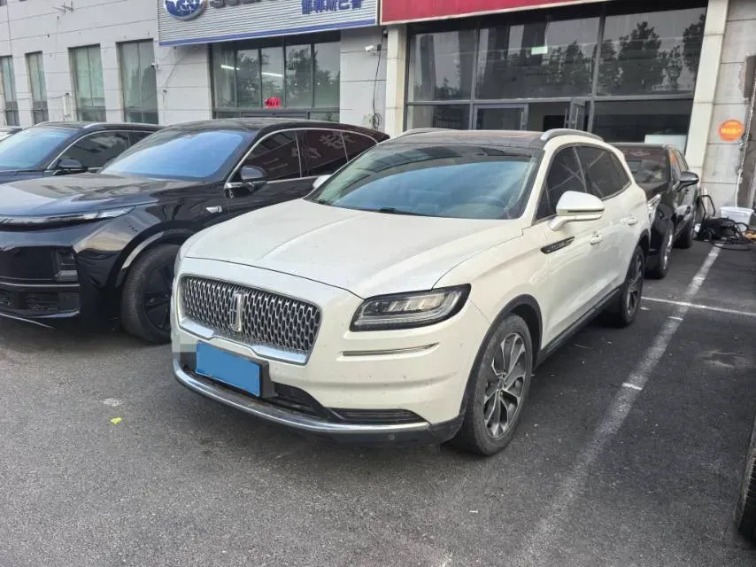 2021 Lincoln Nautilus 2.0T 245HP L4 8AT,autocango,china used car exporter,china ev exporter,chinese used car exporter,chinese used ev exporter