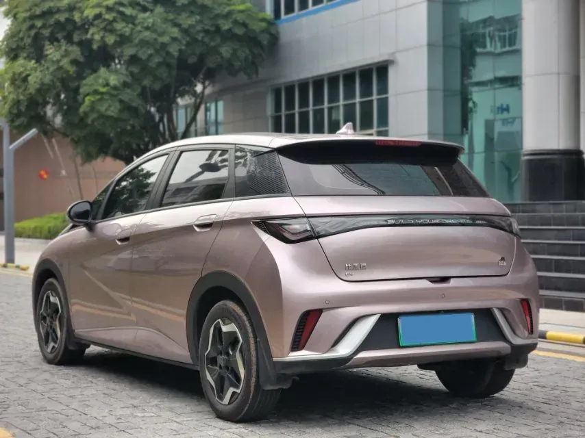 2021 Ford Escort 1.5L 122HP L3 6AT,autocango,china used car exporter,china ev exporter,chinese used car exporter,chinese used ev exporter