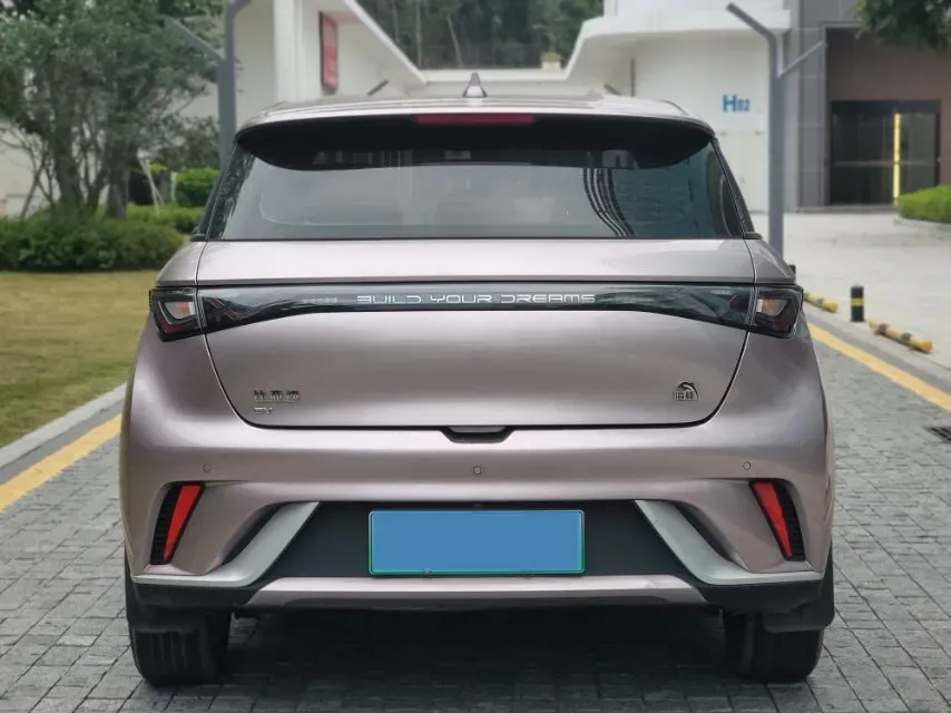 2021 Ford Escort 1.5L 122HP L3 6AT,autocango,china used car exporter,china ev exporter,chinese used car exporter,chinese used ev exporter