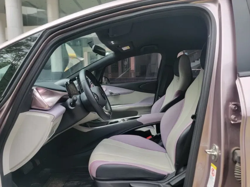 2021 Ford Escort 1.5L 122HP L3 6AT,autocango,china used car exporter,china ev exporter,chinese used car exporter,chinese used ev exporter