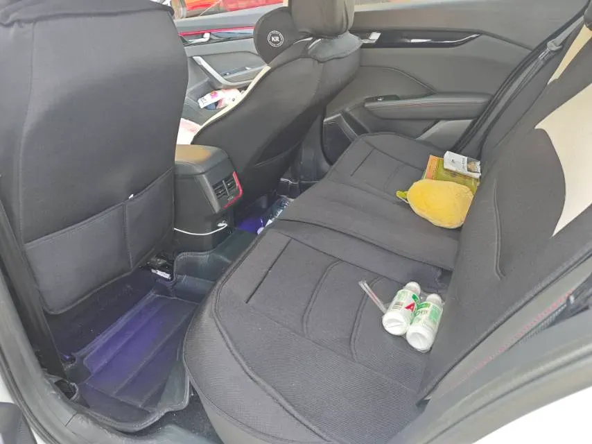 2021 DongFeng Aeolus YiXuan 1.5T 150HP L4 6DCT,autocango,china used car exporter,china ev exporter,chinese used car exporter,chinese used ev exporter