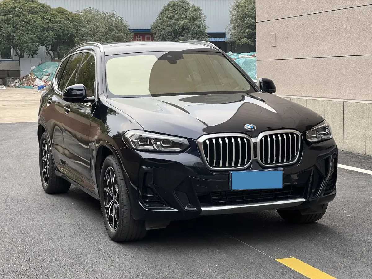 2022 BMW X3 2.0T 184HP L4 8AT,autocango,china used car exporter,china ev exporter,chinese used car exporter,chinese used ev exporter