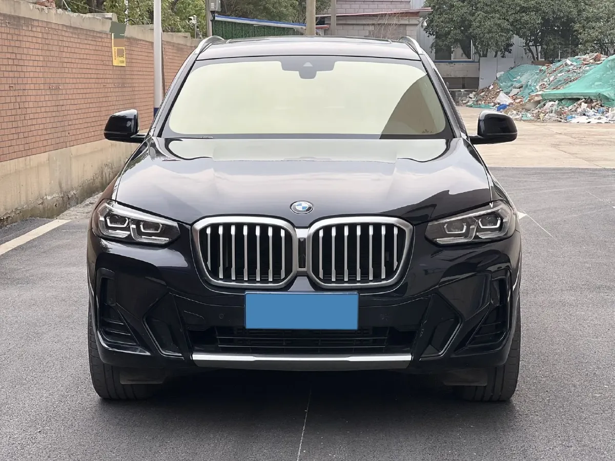 2022 BMW X3 2.0T 184HP L4 8AT,autocango,china used car exporter,china ev exporter,chinese used car exporter,chinese used ev exporter