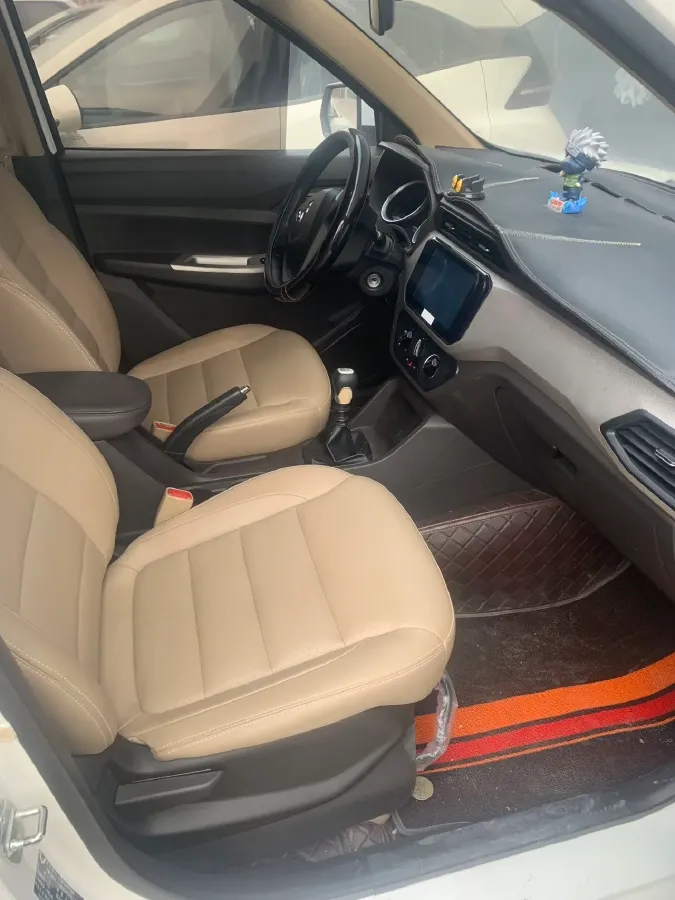 2019 WuLing HongGuang 1.5L 99HP L4 6MT,autocango,china used car exporter,china ev exporter,chinese used car exporter,chinese used ev exporter