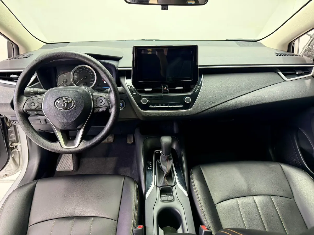2021 Toyota Corolla 1.2T 116HP L4 CVT,autocango,china used car exporter,china ev exporter,chinese used car exporter,chinese used ev exporter