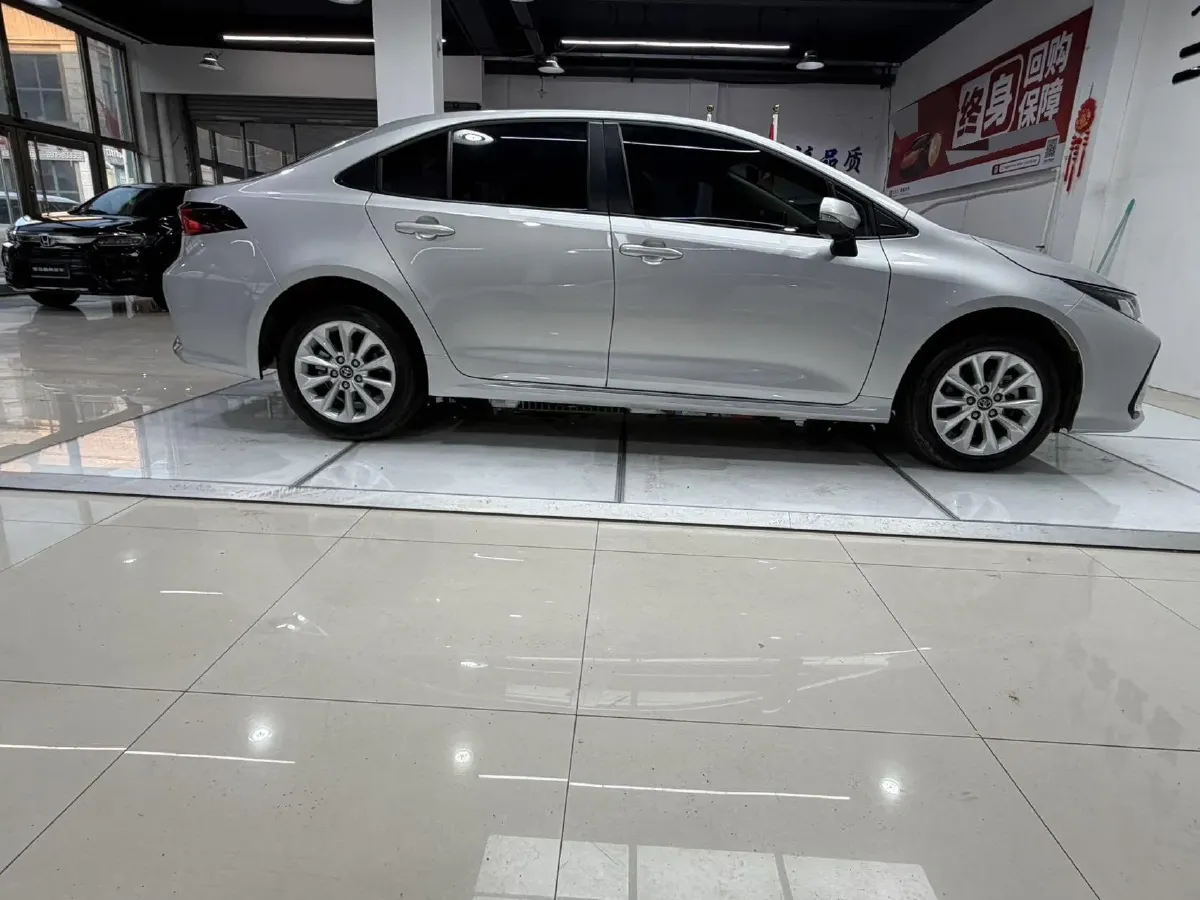 2021 Toyota Corolla 1.2T 116HP L4 CVT,autocango,china used car exporter,china ev exporter,chinese used car exporter,chinese used ev exporter