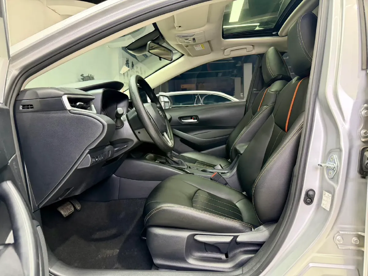 2021 Toyota Corolla 1.2T 116HP L4 CVT,autocango,china used car exporter,china ev exporter,chinese used car exporter,chinese used ev exporter