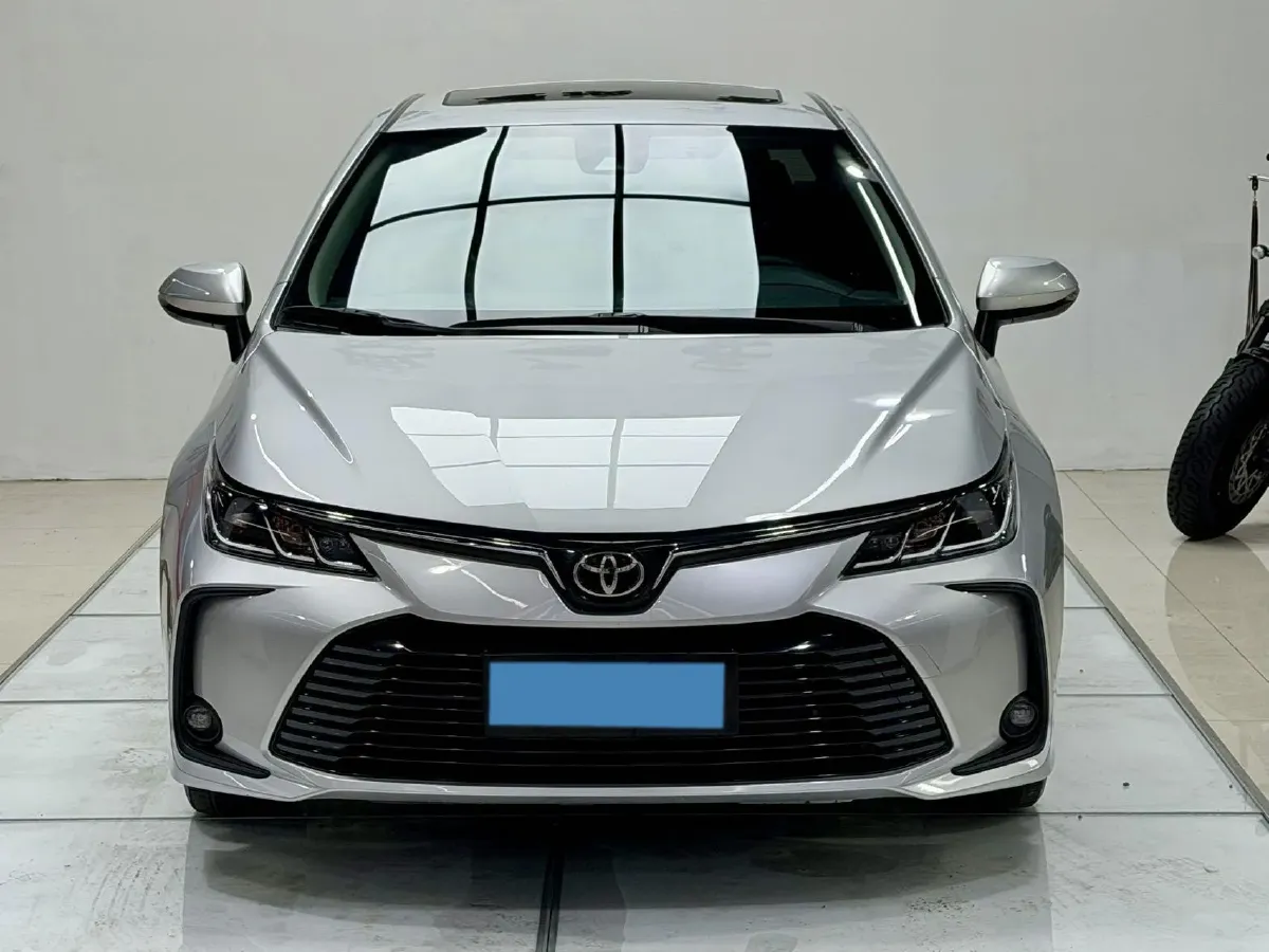 2021 Toyota Corolla 1.2T 116HP L4 CVT,autocango,china used car exporter,china ev exporter,chinese used car exporter,chinese used ev exporter