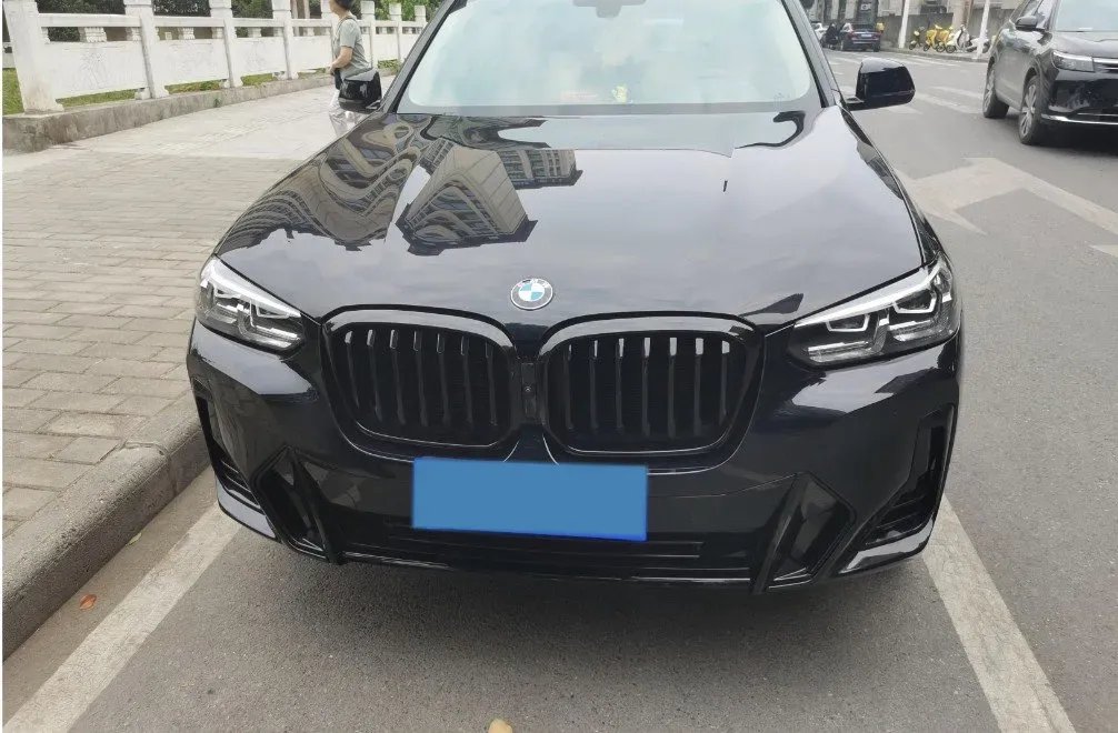 2023 BMW X3 2.0T 245HP L4 8AT,autocango,china used car exporter,china ev exporter,chinese used car exporter,chinese used ev exporter