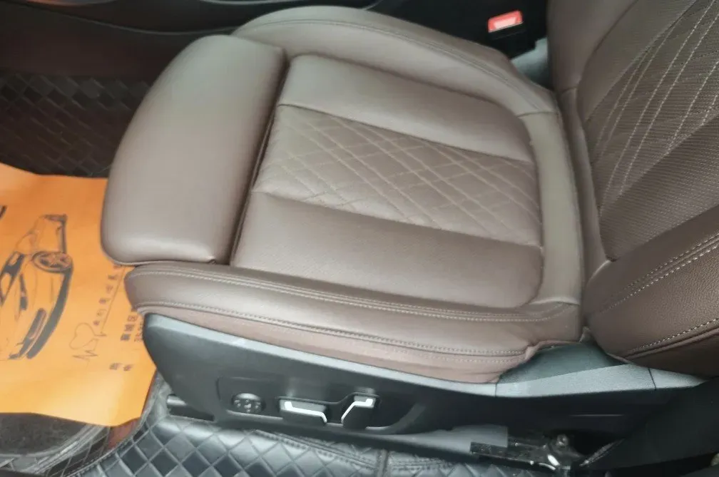 2023 BMW X3 2.0T 245HP L4 8AT,autocango,china used car exporter,china ev exporter,chinese used car exporter,chinese used ev exporter