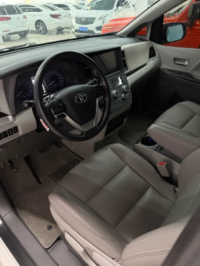 2019 Toyota Land Cruiser Prado 3.5L 280HP V6 6AT,autocango,china used car exporter,china ev exporter,chinese used car exporter,chinese used ev exporter